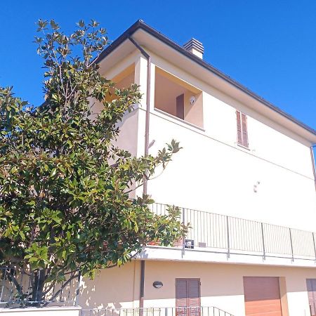 Casavacanze Mevania Villa Bevagna Bagian luar foto